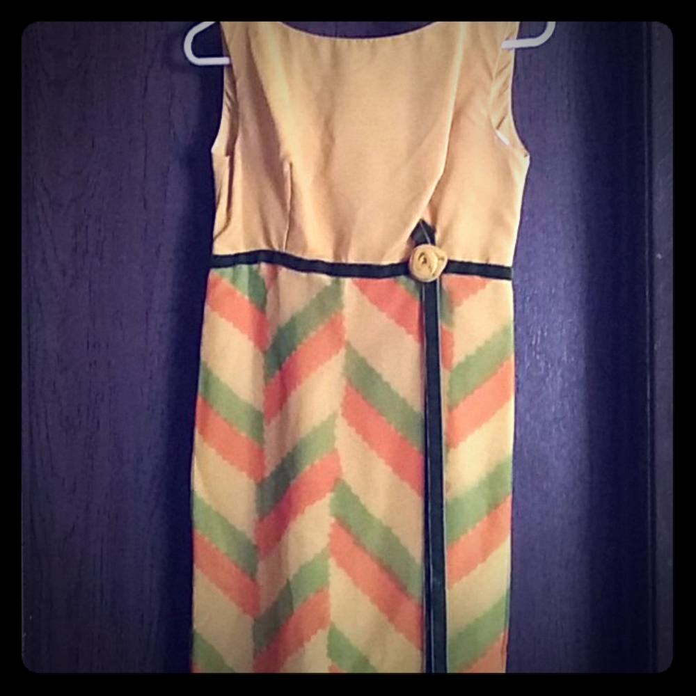 Vintage full length 70s inspired dress